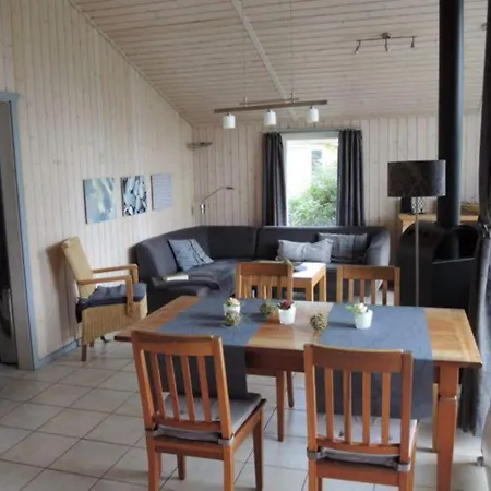 Holiday home Skandinavisches In